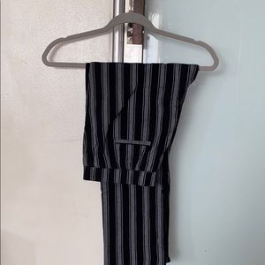 b l a c k & w h i t e  p a n t s